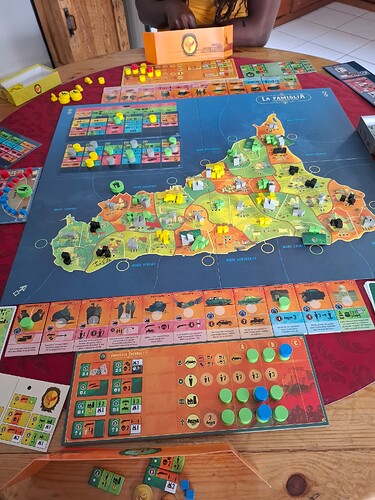 La Famiglia-21-dec-2025-02