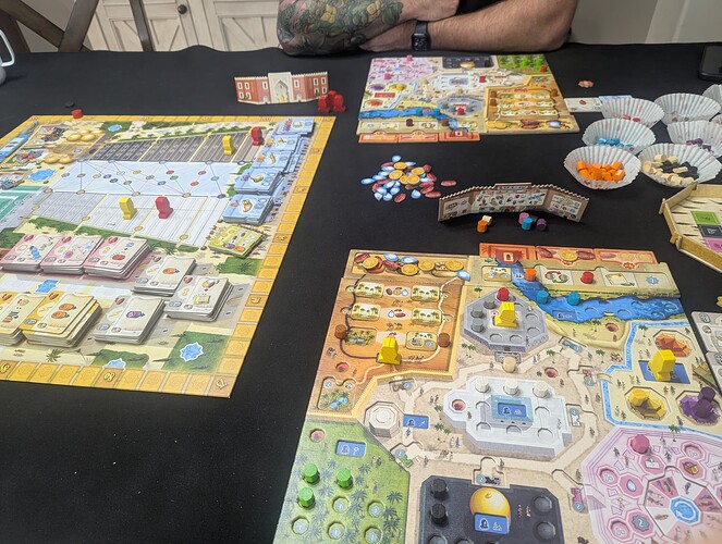 PXL_20251206_221202975