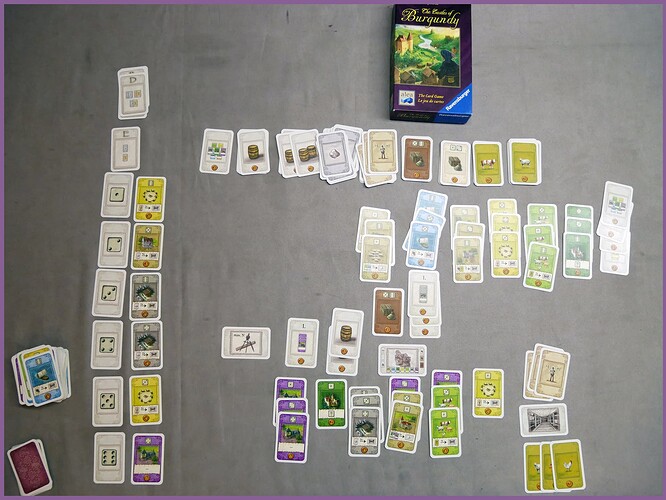 Les châteaux de Bourgogne, le jeu de cartes