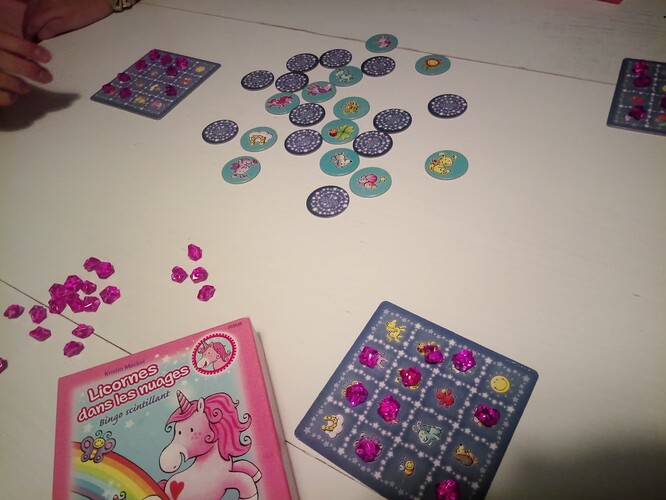 Licorne dans les nuages - bingo scintillant