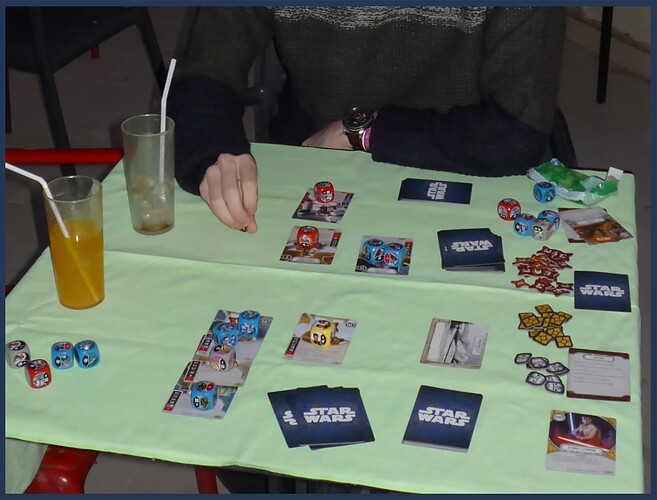Star Wars Destiny 03